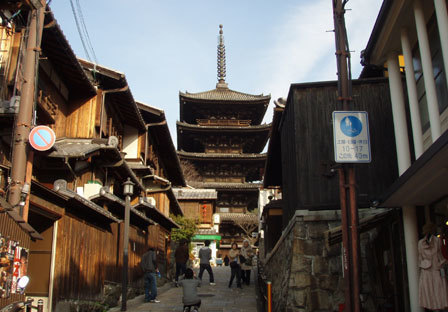 kyoto_gjuunotou.jpg