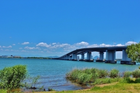22083894_s.jpg